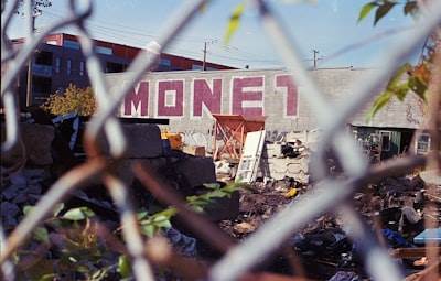 Transformación en monetización de IA con Monetzly