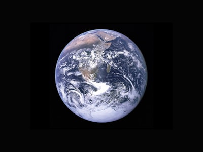 ¿Por qué las métricas FID fallan en datos geoespaciales?