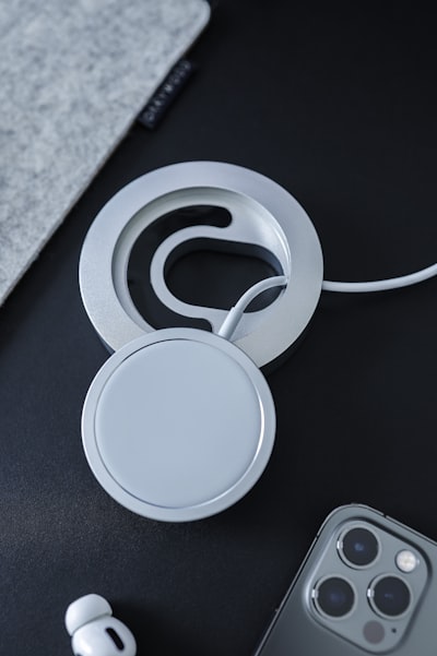 Carga simultánea para iPhone, Apple Watch y AirPods