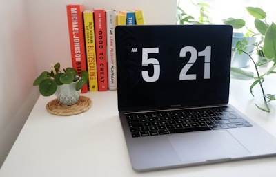 ¿Cuánto tiempo se tarda en implementar soluciones de software web?