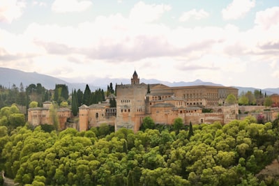 Mejores empresas de creación de avatares AI en 3D en Granada