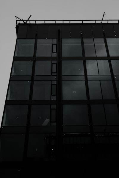 Building Reliable Intelligence for Modern Businesses: Reality-Based AI Systems