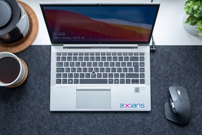 HP lanza la serie de laptops EliteBook X G2 para la era de la inteligencia artificial