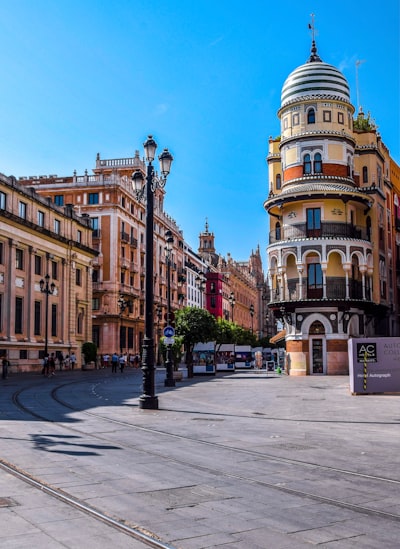 Top 30 empresas para el directorio de ChatGPT en Sevilla