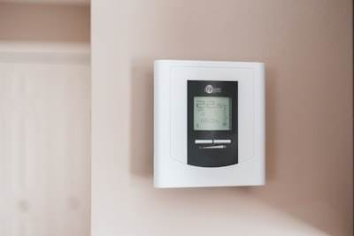 Reducir costos de energía con termostato inteligente
