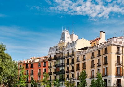 Automatización de flujos de gestión de propiedades en Madrid