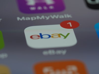eBay brinda protección automática a vendedores tras cese de Sendle.