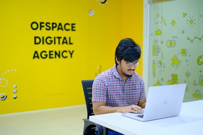 Importancia del desarrollo de presencia digital empresarial