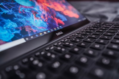 Laptop Dell de $650: la ganga discreta para estudiantes y remotos