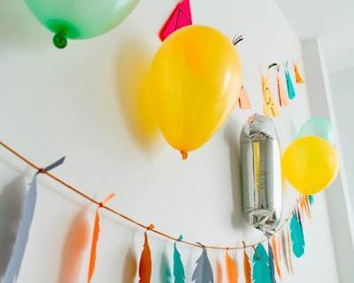 Ideas de decoración para fiestas con IA.