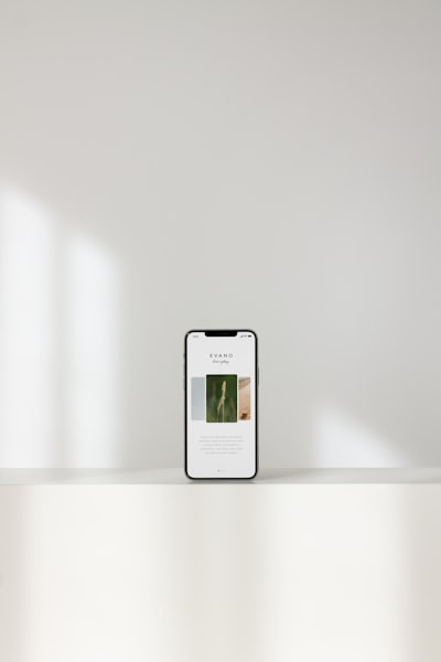 Minimalist Phone App for iOS