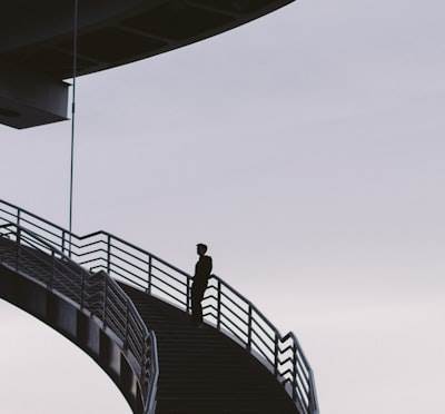 Beneficios de asociarse con un proveedor estratégico