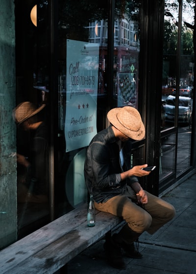 Estafadores usan smartphones virtuales en marcación rápida para cometer fraude