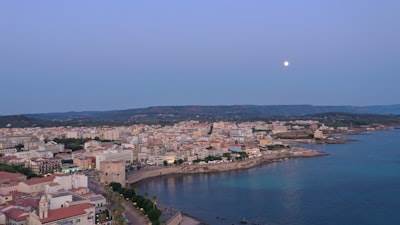Los mejores expertos en servicios n8n en Ibiza