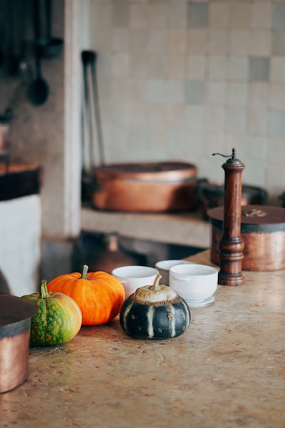 Formas económicas para refrescar tu vieja cocina