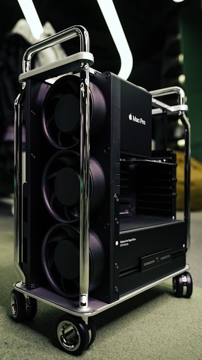 Réplica gigante de altavoces de PC icónicos de los años 90
- que realmente funcionan