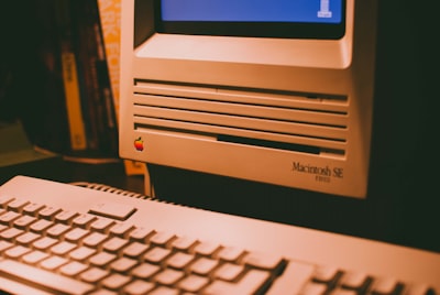 Reemplazar software obsoleto con solución personalizada para transformación digital.