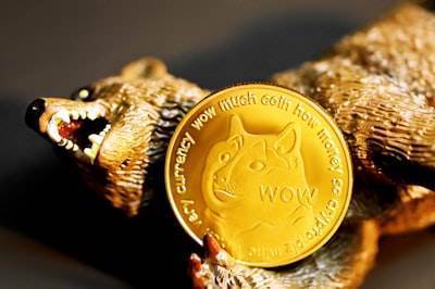 Ganador del Nobel se une a HPE para construir computadoras cuánticas escalables