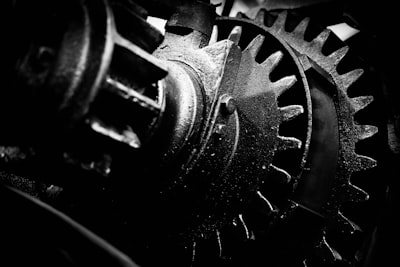 ¿Integran las órdenes de trabajo de mantenimiento automatizado con terceros?