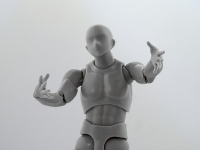 Asignación de recursos de IA para robots humanoides con Jetson Orin Nano Super
