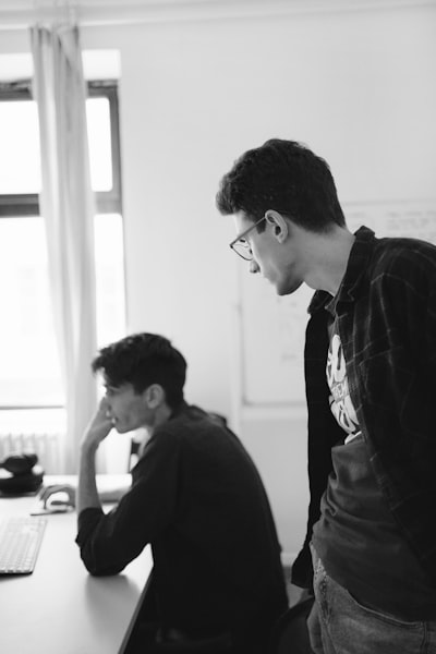 Los mejores expertos en desarrollo de software de gestión de servicios en campo en Sevilla