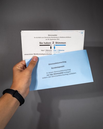 El fallo del piloto suizo de voto electrónico con 2,048 papeletas y claves USB
