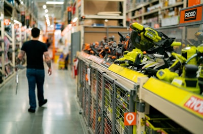 Ofertas finales en herramientas y electrodomésticos en la venta de primavera de Home Depot