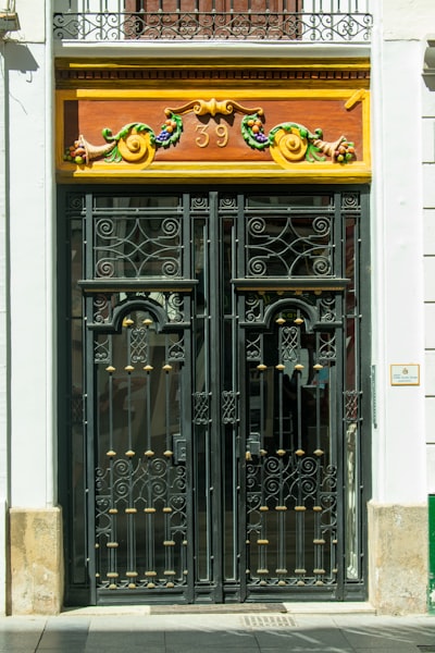 Compañía especializada en clasificación automática de correos electrónicos con IA en Zaragoza