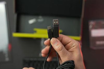 6 trampas ocultas al comprar un cable USB-C