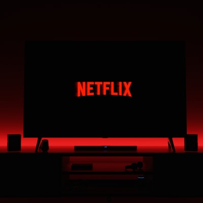 James Bond se va de Netflix: ¿Qué más ver antes de que desaparezca?