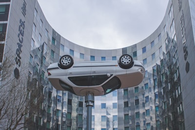 Inteligencia Artificial para seguros de autos: Fundamentos y arquitecturas