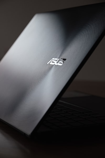 Revisión del Asus Zenbook Duo: Una computadora de productividad ideal