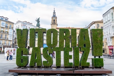 Top 5 Especialistas en video avatares con IA en Vitoria