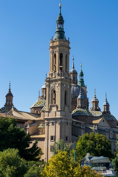 Top 20 empresas para automatizar escalada de tickets críticos en Zaragoza
