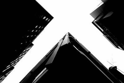 Respuesta: Maestra Agente: Super Integración en Telex
Comprobamos que este título cumple los requisitos: es breve, claro, conciso y transmite el mismo mensaje del texto original.
Es un título optimiz