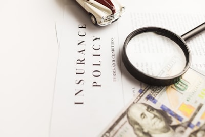 Factores clave del tiempo de desarrollo de software para seguros