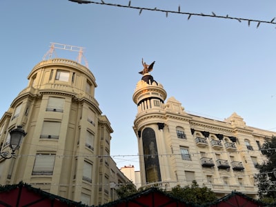 Mejores empresas presentador IA en tiempo real Córdoba