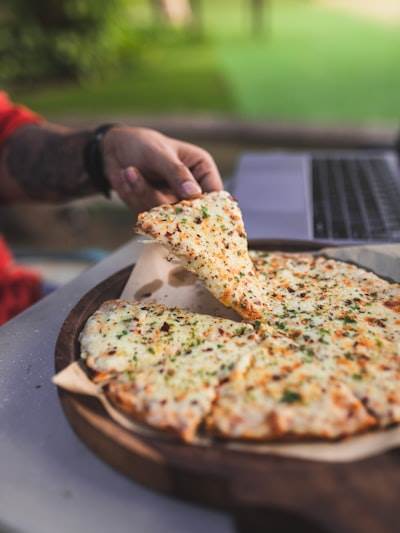 ¿Por qué construir software debe ser tan fácil como ordenar pizza?