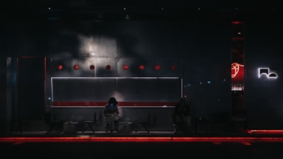 Juega Control Resonant en cualquier orden