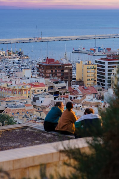 Los mejores expertos en avatar conversacional de IA en Alicante
