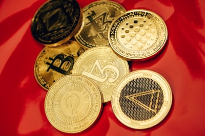 Protección ante guerras de divisas con criptomonedas