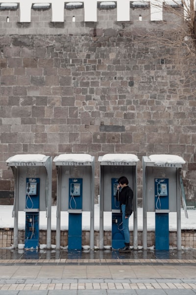 Los 5 mejores expertos en sistema de teléfono AI en Vilanova i la Geltrú