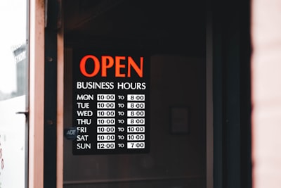 El Futuro de la Competencia de las Pequeñas Empresas en IA.