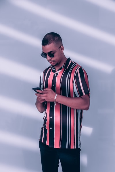 Guía para verificar usuarios con SMS en Marruecos