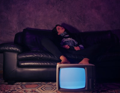 La nostalgia del zapping: cómo Pluto TV reinventa la experiencia de cable