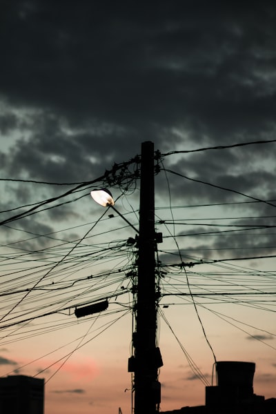 Acuerdo para evitar aumento en la factura de electricidad por centros de datos de IA