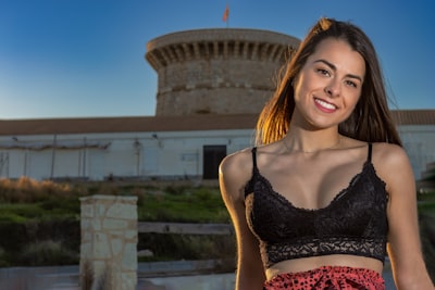 Top 5 Empresas de avatares humanos digitales en Alicante