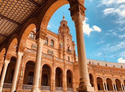 Empresas destacadas para portales de estudiantes en Sevilla 2026