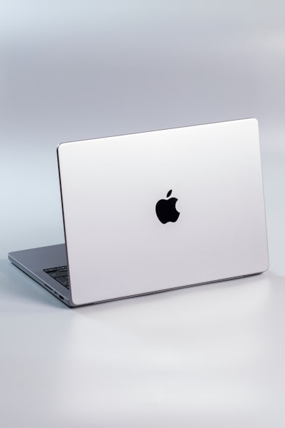 Back to School Offer: Apple Gift Card up to $150