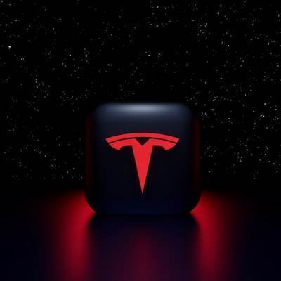El MP busca cerrar chatbot de Elon Musk por favorecer a bandas de grooming